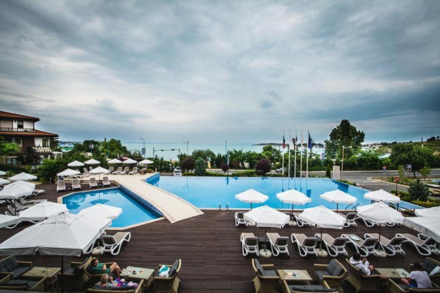 Private Holiday Flat By Seaside - Santa Marina- Созополь Екстер'єр фото