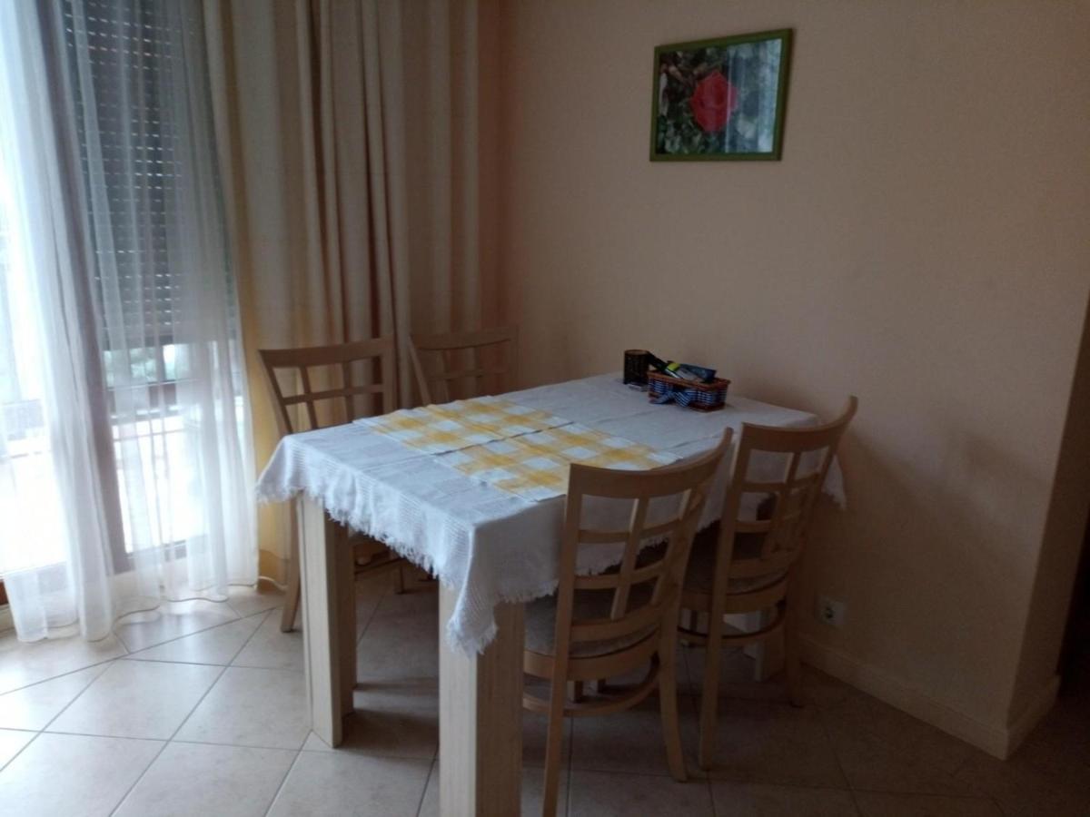 Private Holiday Flat By Seaside - Santa Marina- Созополь Екстер'єр фото