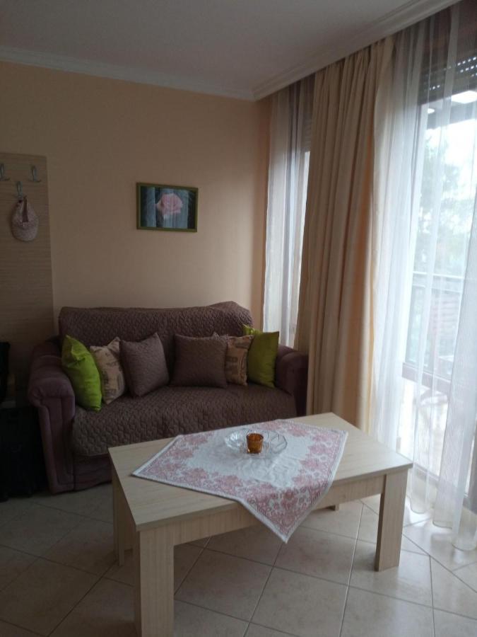 Private Holiday Flat By Seaside - Santa Marina- Созополь Екстер'єр фото