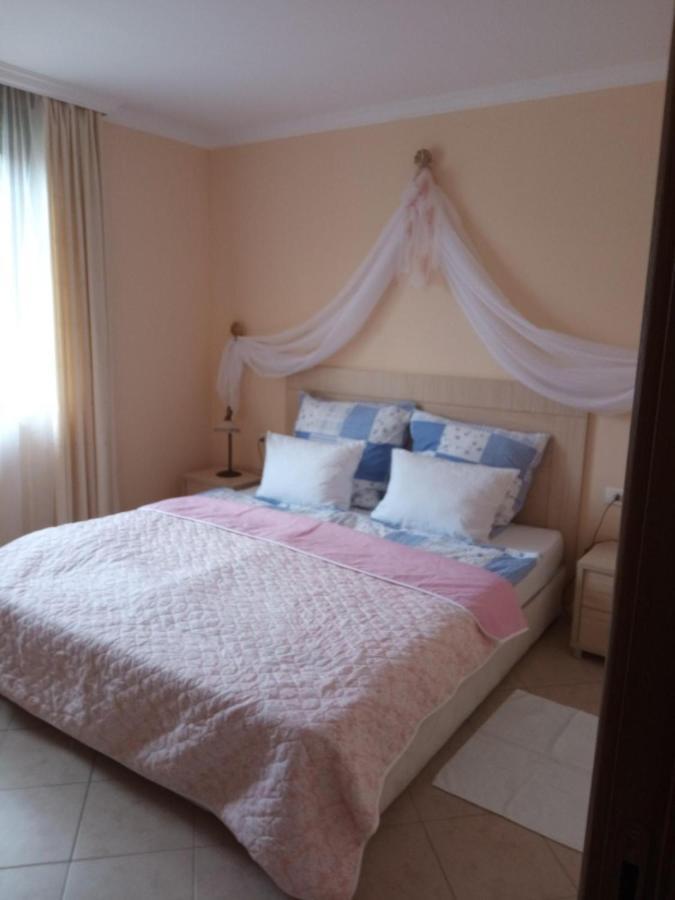 Private Holiday Flat By Seaside - Santa Marina- Созополь Екстер'єр фото