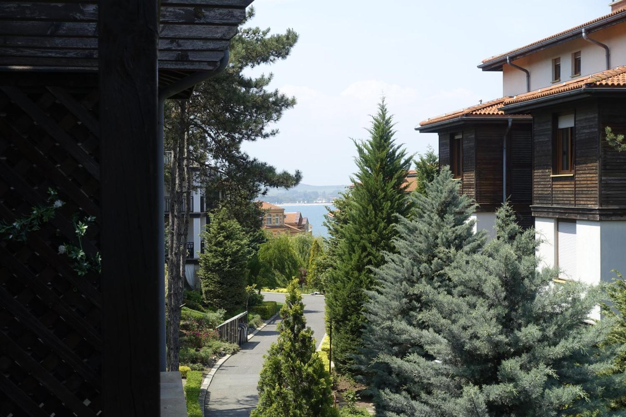 Private Holiday Flat By Seaside - Santa Marina- Созополь Екстер'єр фото